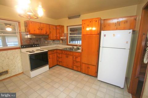 321 Willow Ave, Frederick, MD 21701 photo 5