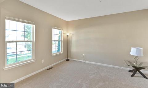 2120 Battery Ln, Frederick, MD 21702 photo 2
