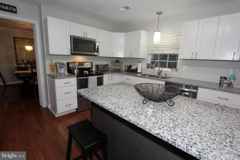 1009 Lindfield Dr, Frederick, MD 21702 photo 6
