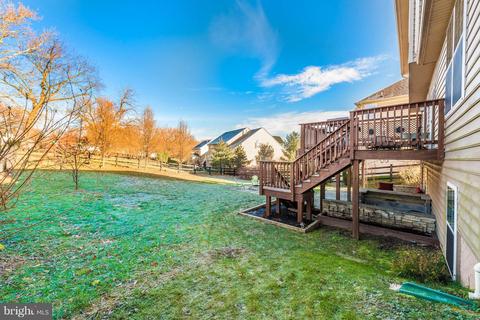 2272 W Greenleaf Dr, Frederick, MD 21702 photo 7
