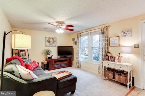1179 Avondale Ct, Frederick, MD 21702 photo 6