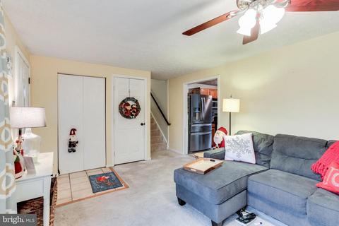 1179 Avondale Ct, Frederick, MD 21702 photo 4