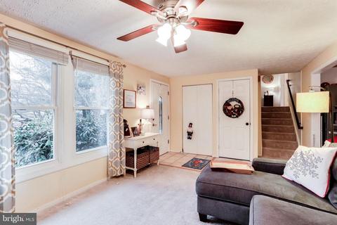 1179 Avondale Ct, Frederick, MD 21702 photo 5