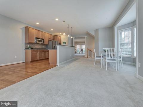 9422 Dunraven St, Frederick, MD 21704 photo 11
