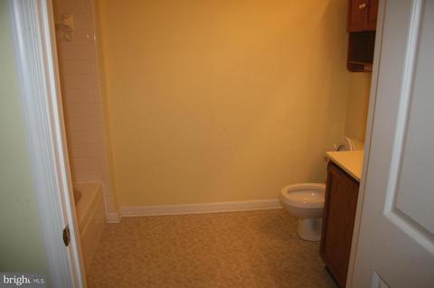5670 Wade Ct #B, Frederick, MD 21703 photo 11
