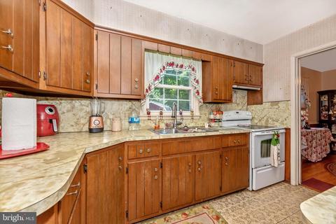 500 E 9th St, Frederick, MD 21701 photo 5
