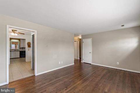 915 Seminole Rd, Frederick, MD 21701 photo 3