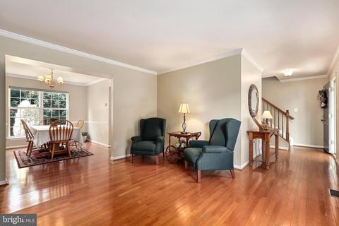 2205 W Greenleaf Dr, Frederick, MD 21702 photo 8