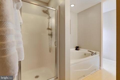 2205 W Greenleaf Dr, Frederick, MD 21702 photo 22