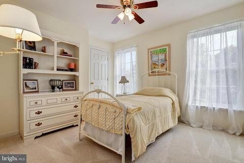 2205 W Greenleaf Dr, Frederick, MD 21702 photo 28