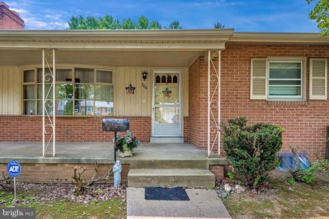 706 Midway Dr, Frederick, MD 21701 photo 2