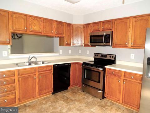 5248 Earles Ct, Frederick, MD 21703 photo 5