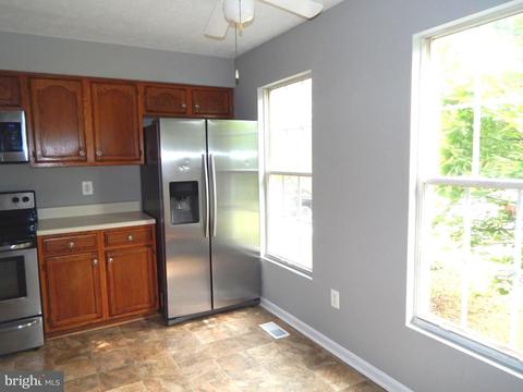 5248 Earles Ct, Frederick, MD 21703 photo 8