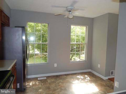 5248 Earles Ct, Frederick, MD 21703 photo 9