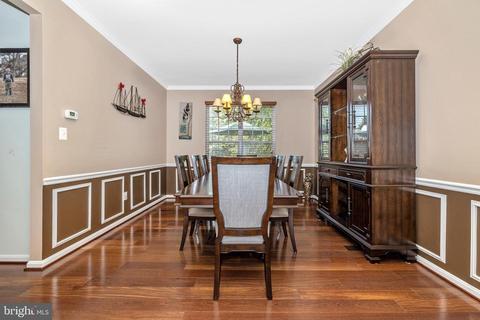 5002 Saint Simon Ct, Frederick, MD 21703 photo 8