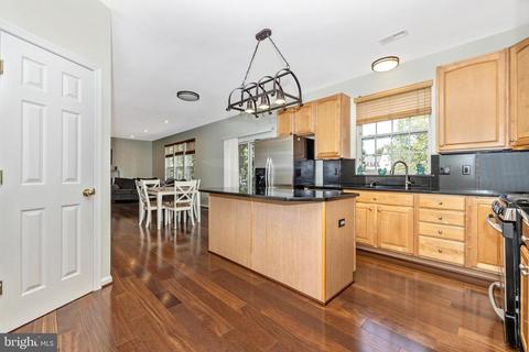 5002 Saint Simon Ct, Frederick, MD 21703 photo 10