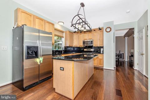 5002 Saint Simon Ct, Frederick, MD 21703 photo 12