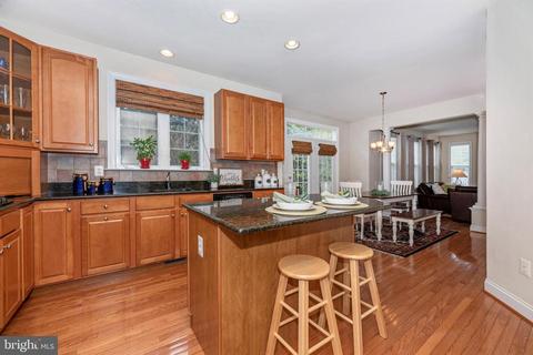 438 Mohican Dr, Frederick, MD 21701 photo 7