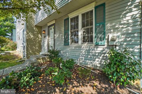 1491 Dockside Ct, Frederick, MD 21701 photo 4