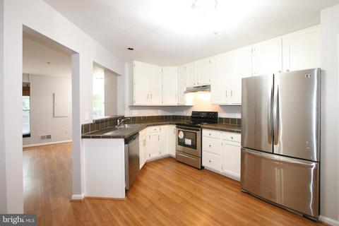 5807 Duke Ct, Frederick, MD 21703 photo 11
