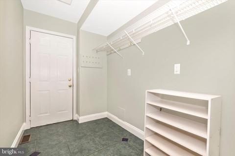 9034 Spring Valley Dr, Frederick, MD 21701 photo 15