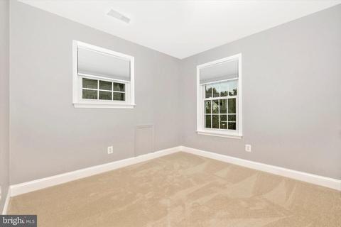 9034 Spring Valley Dr, Frederick, MD 21701 photo 25