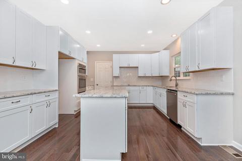 6423 Spring Forest Rd, Frederick, MD 21701 photo 9