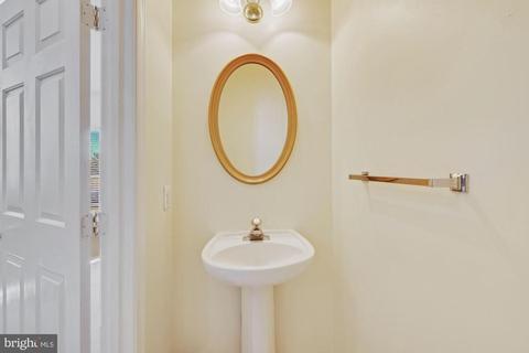 1825 Free Ter, Frederick, MD 21702 photo 12