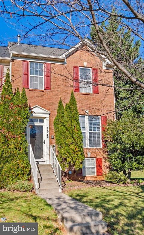 1825 Free Ter, Frederick, MD 21702 photo 1