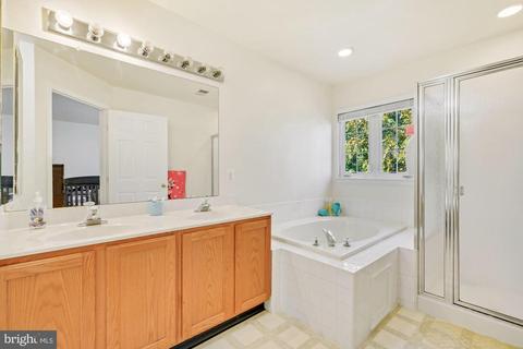 1825 Free Ter, Frederick, MD 21702 photo 22