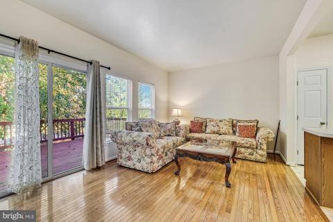 1825 Free Ter, Frederick, MD 21702 photo 8