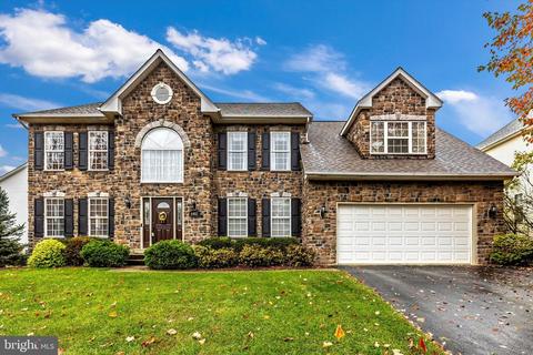 6402 Spring Forest Rd, Frederick, MD 21701 photo 1