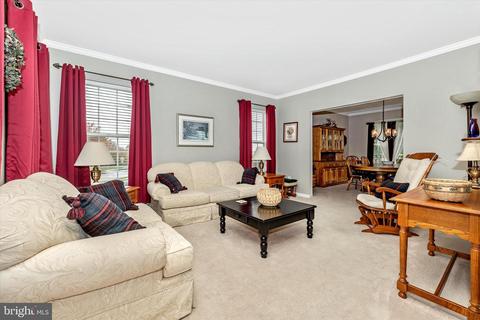 6402 Spring Forest Rd, Frederick, MD 21701 photo 4