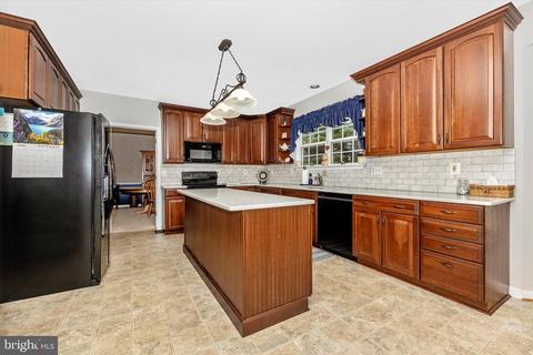 6402 Spring Forest Rd, Frederick, MD 21701 photo 7