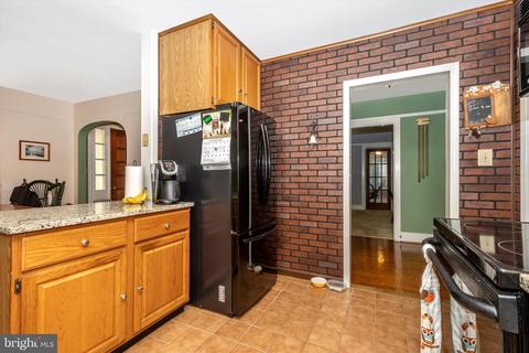 631 Wilson Pl, Frederick, MD 21702 photo 10