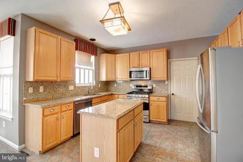 5011 Saint Simon Ct, Frederick, MD 21703 photo 12