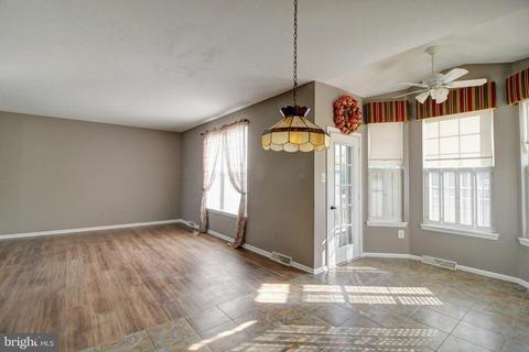 5011 Saint Simon Ct, Frederick, MD 21703 photo 10