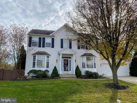 5011 Saint Simon Ct, Frederick, MD 21703 photo 3