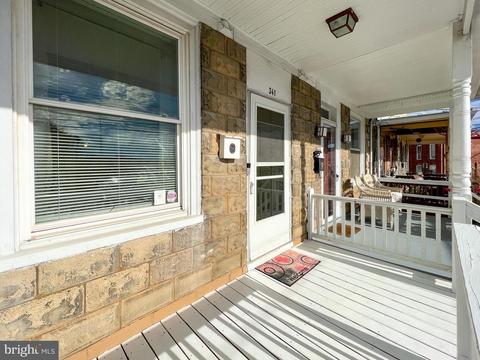 341 E 2nd St, Frederick, MD 21701 photo 2