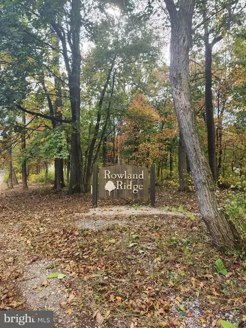59 Mountaintop Rd, Cascade, MD 21719 photo 2