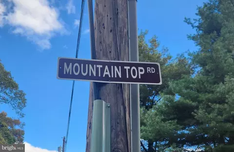 66 Mountaintop Rd, Cascade, MD 21719 photo 3