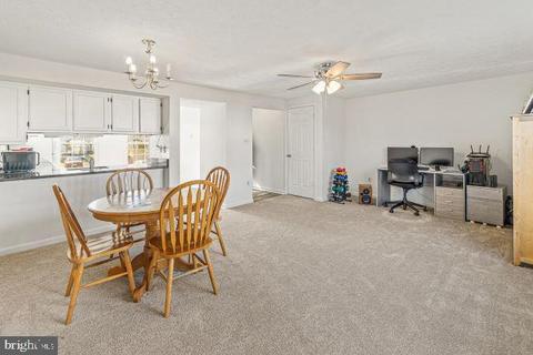 1475 Mobley Ct, Frederick, MD 21701 photo 6