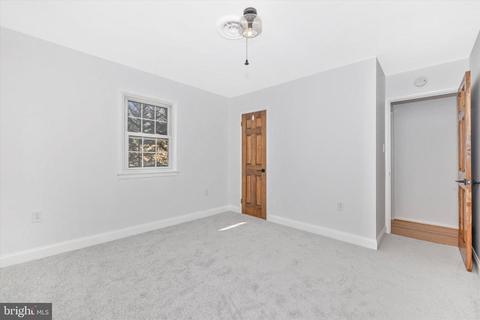 5600 Lakeview Dr, Frederick, MD 21702 photo 27