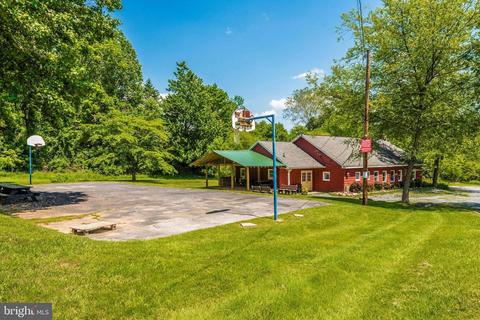 5600 Lakeview Dr, Frederick, MD 21702 photo 51
