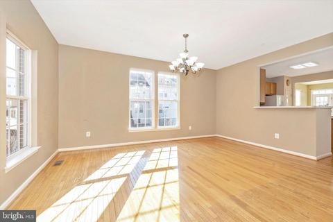 1715 Emory St, Frederick, MD 21701 photo 4