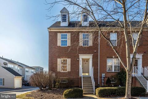 1715 Emory St, Frederick, MD 21701 photo 2