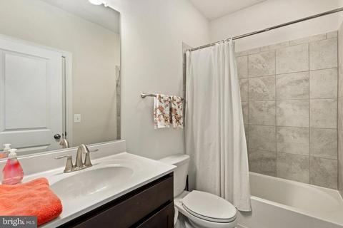 5207 Continental Dr, Frederick, MD 21703 photo 39