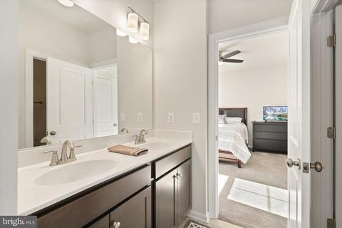 5207 Continental Dr, Frederick, MD 21703 photo 30