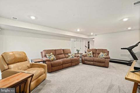 5207 Continental Dr, Frederick, MD 21703 photo 31