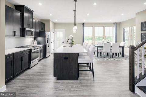 6130 Aster View Ln, Frederick, MD 21703 photo 4